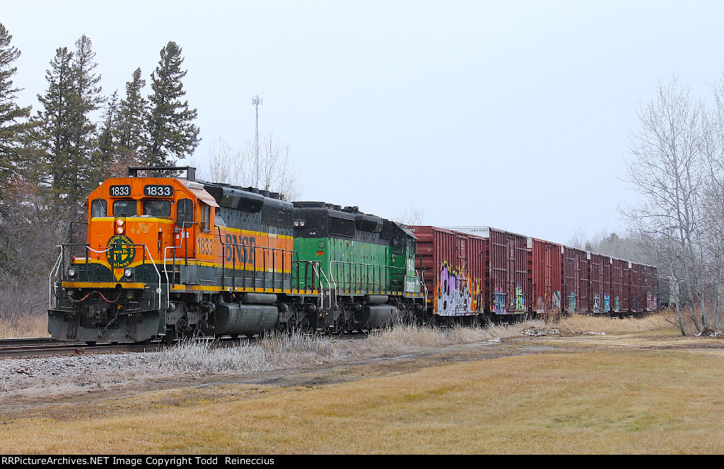 BNSF 1833